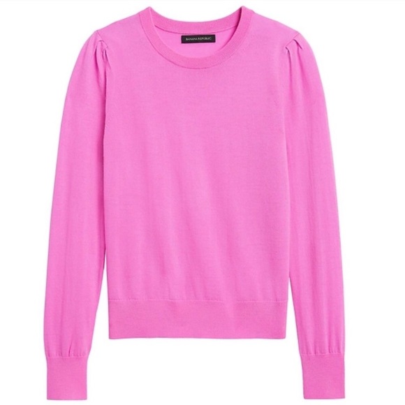 Banana Republic Sweaters - Banana Republic Machine Washable Merino Sweater